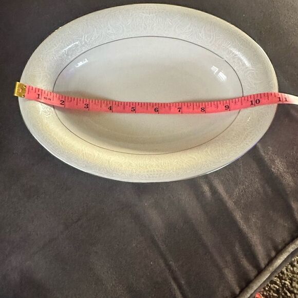 American Manor Real China Chantilly collection dinnerware . - Picture 10 of 14